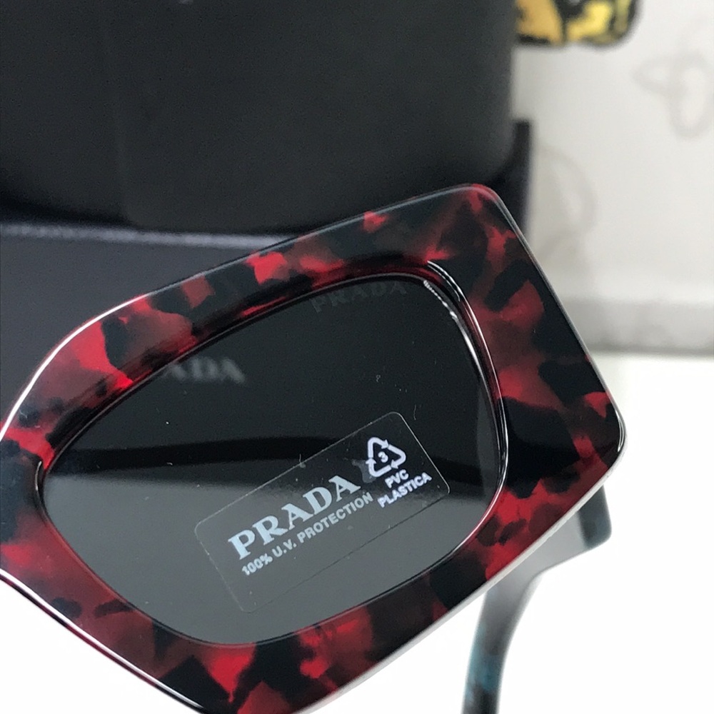 New Authentic Prada Red Tortoise Shell Sunglasses - Picture 11 of 17